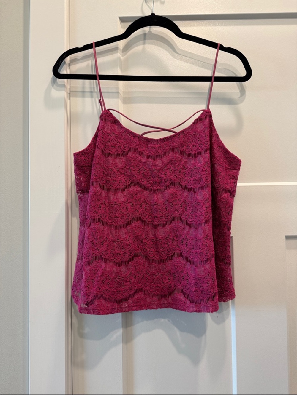 Love Fire Women's Fuchsia Lace Tank Top